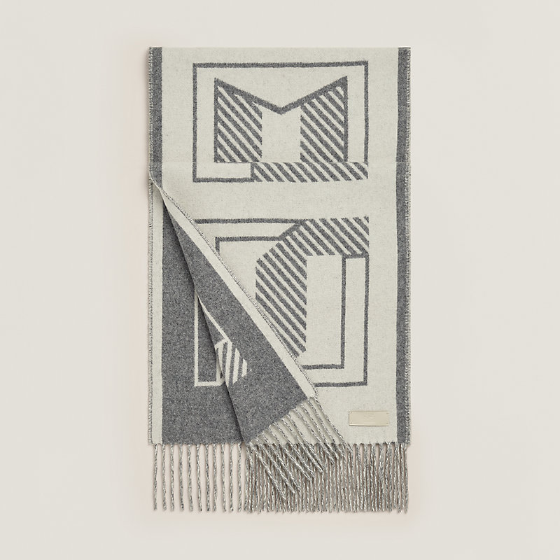 【新品未使用】HERMESカシミヤマフラー レトル・オ・カレ カシミアマフラー《レトル・オ・カレ》 - グレー | Hermès - エルメス